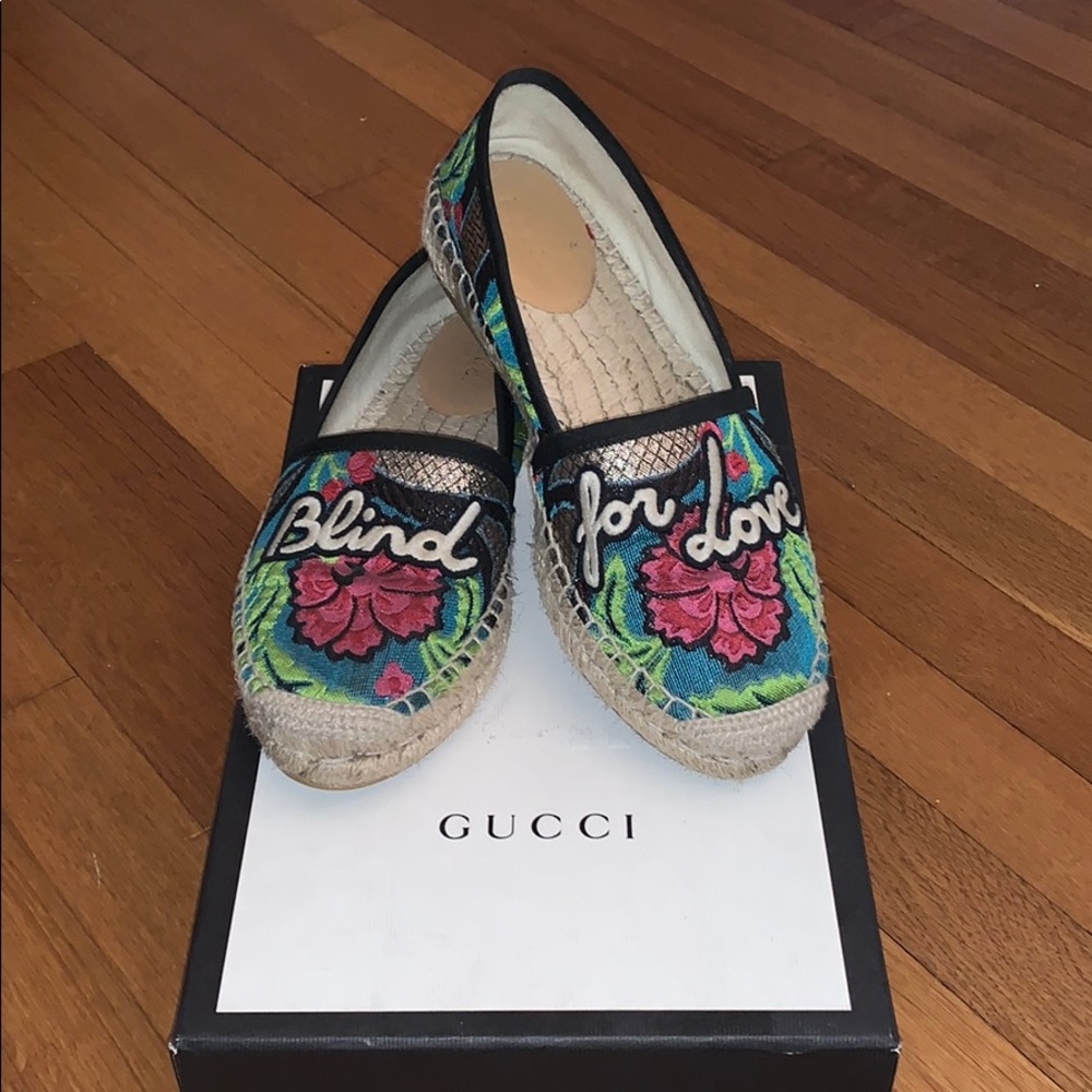 GUCCI blind for love Embroidered summer shoe Espadrilles Flats